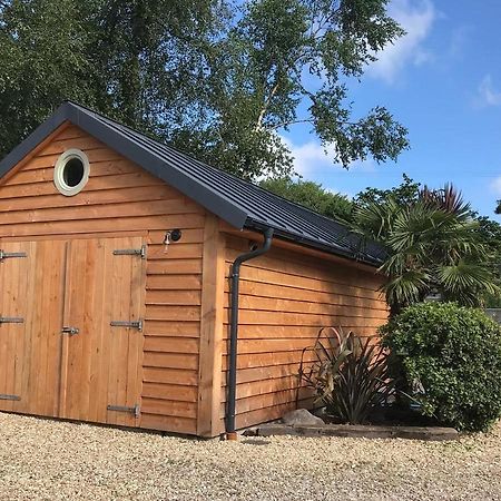 セント・オーステルThe Potting Shedアパートメント エクステリア 写真